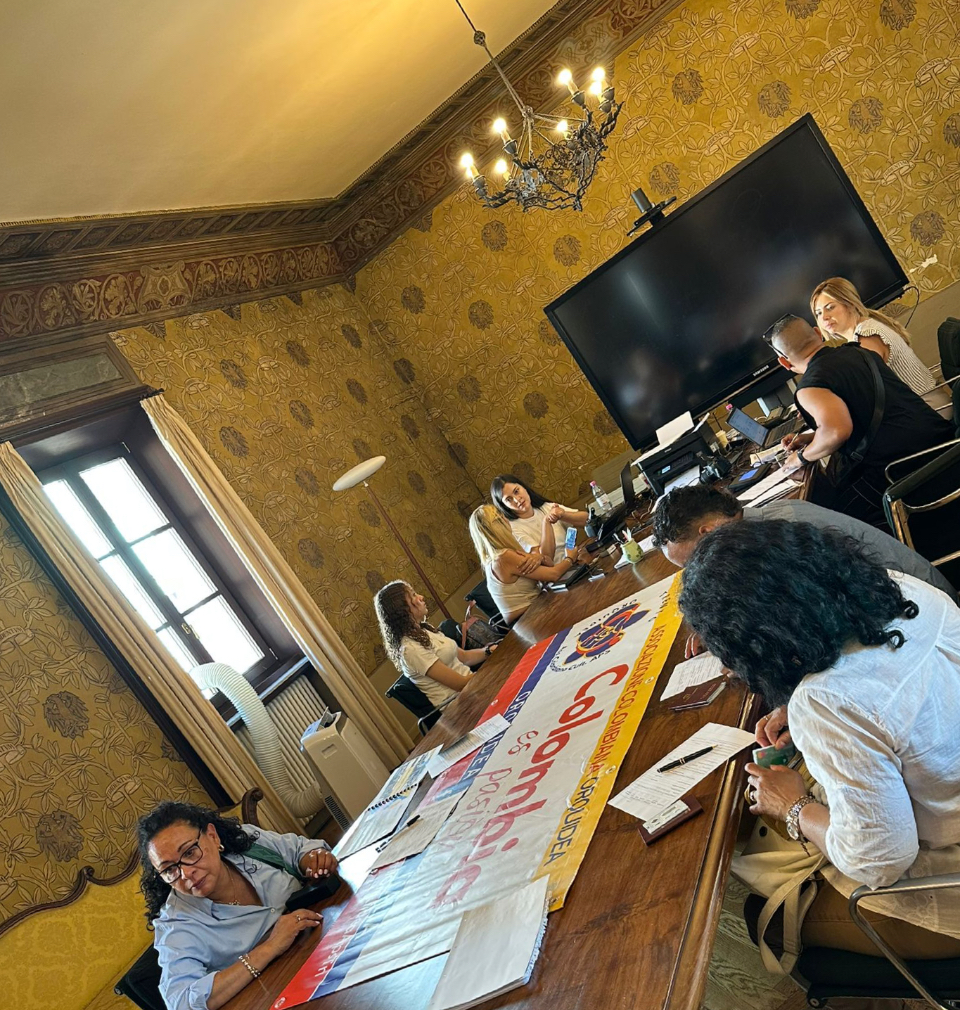 Consulado de Colombia en Milán realizó con éxito el Consulado Móvil en Trento, Trentino - Alto Adige