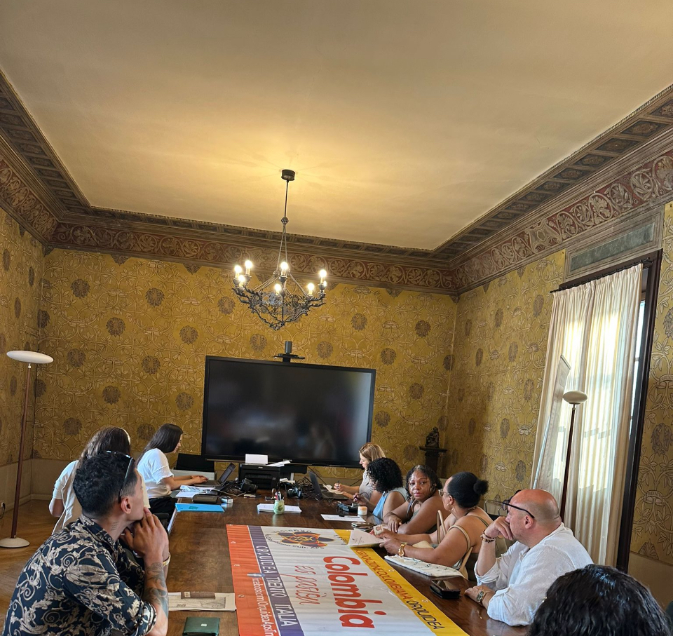Consulado de Colombia en Milán realizó con éxito el Consulado Móvil en Trento, Trentino - Alto Adige